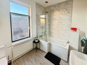 Photo 1- click for photo gallery